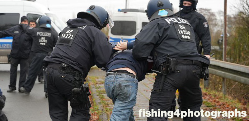 Kampf der Repression an Schulen! 
